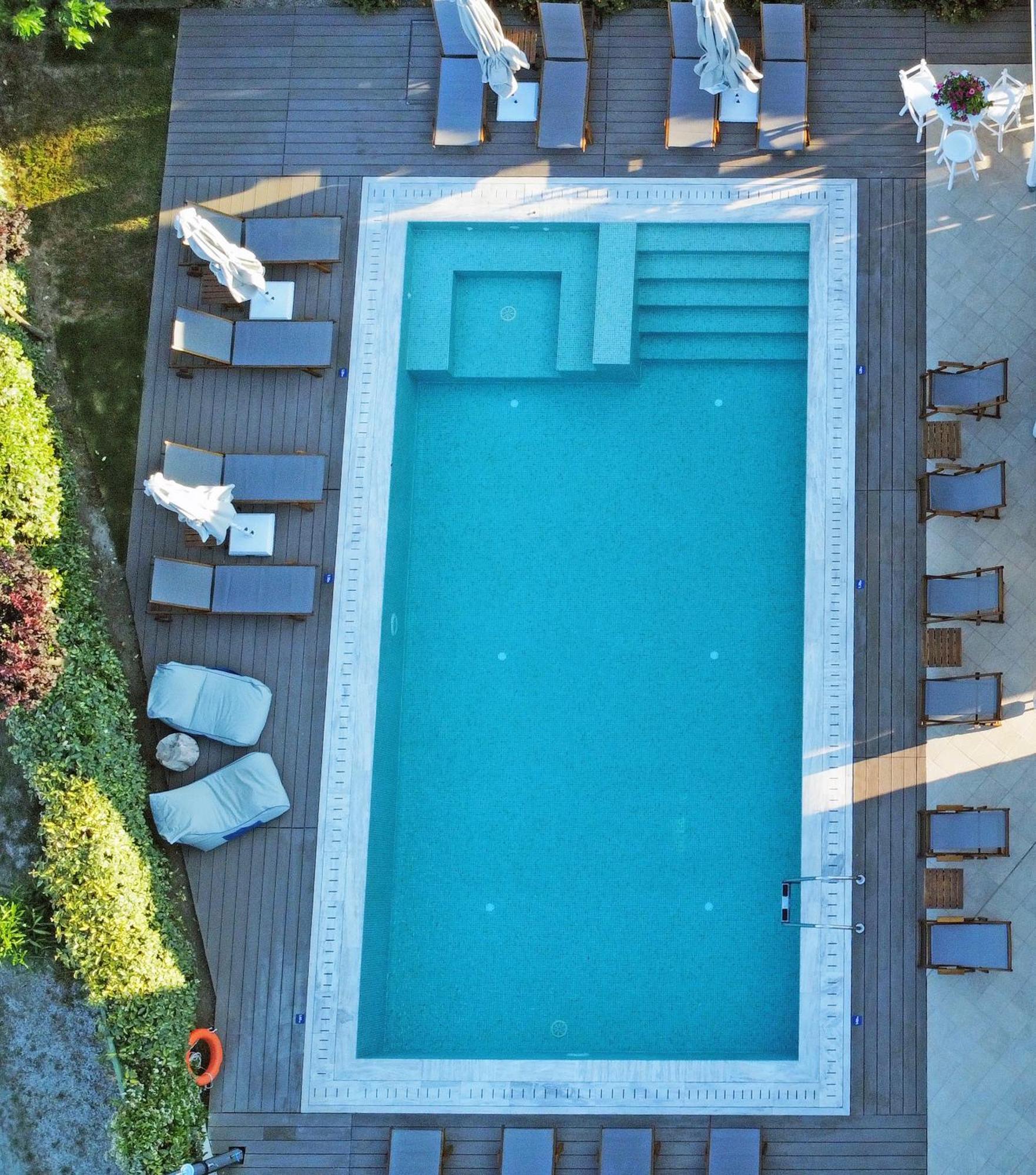 Alegria Suites Nikiti  Exterior photo