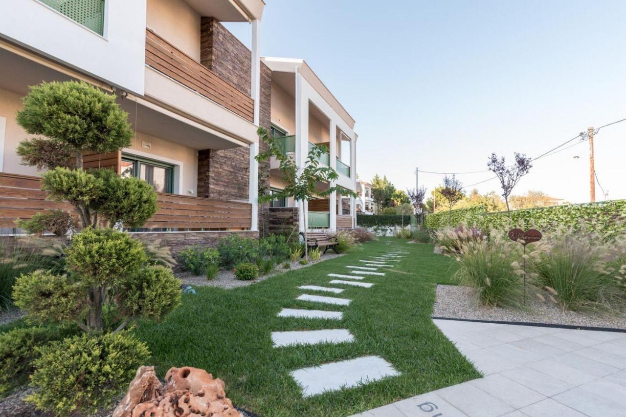 Alegria Suites Nikiti  Exterior photo